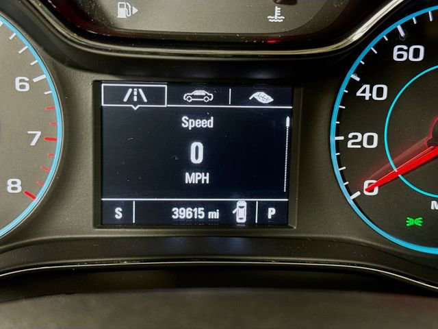 Used 2017 Chevrolet Cruze LT w/ Convenience Package image 13