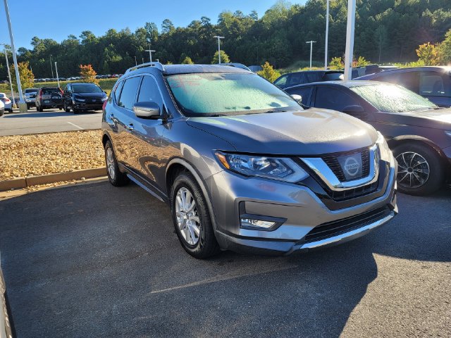 Used 2017 Nissan Rogue SV FWD image 5