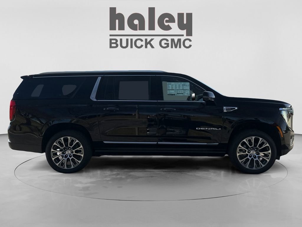 New 2026 GMC Yukon XL Denali w/ Sun & Power Step Package AWD/4WD image 6