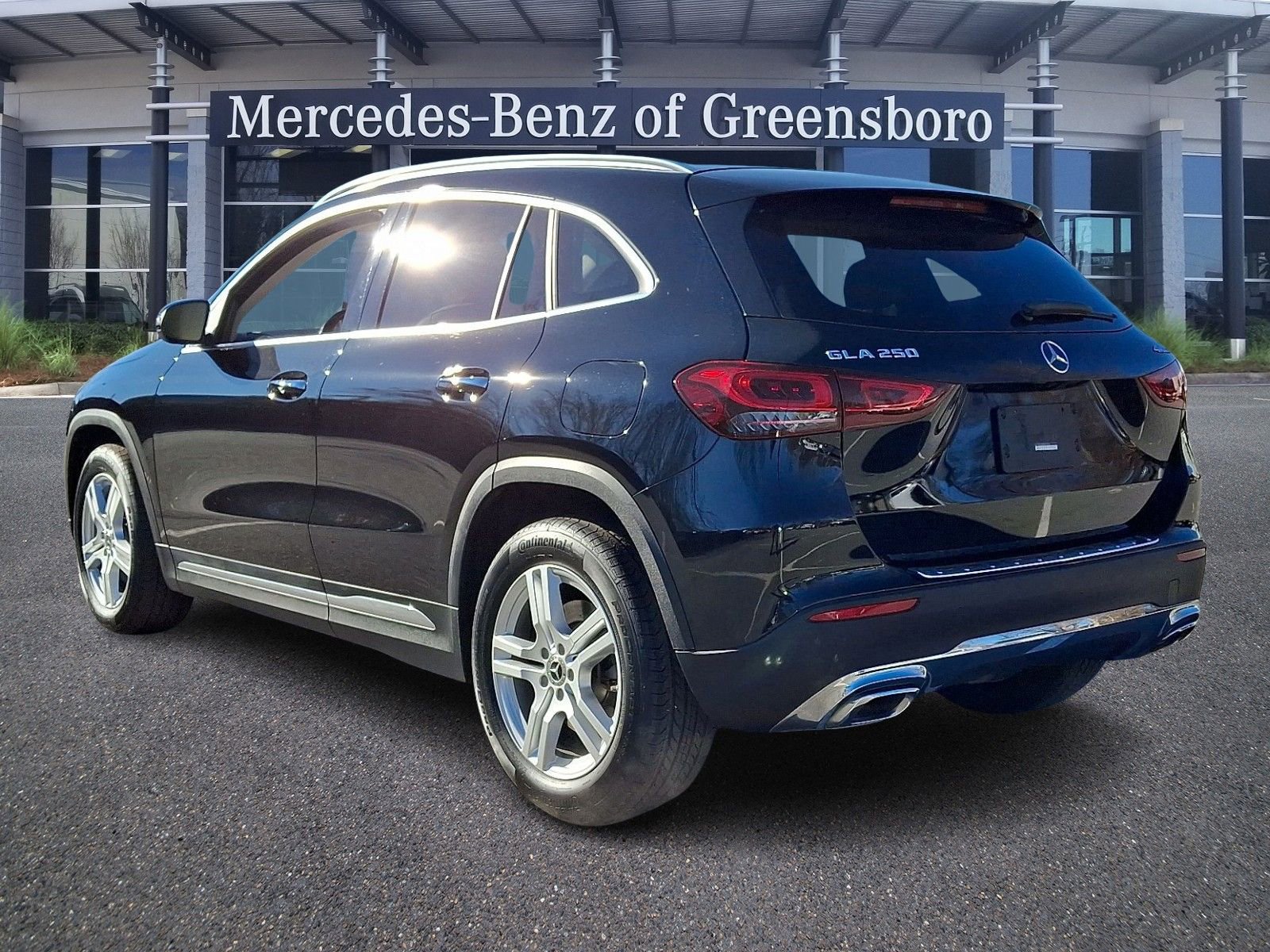 Used 2022 Mercedes-Benz GLA 250 4MATIC image 6