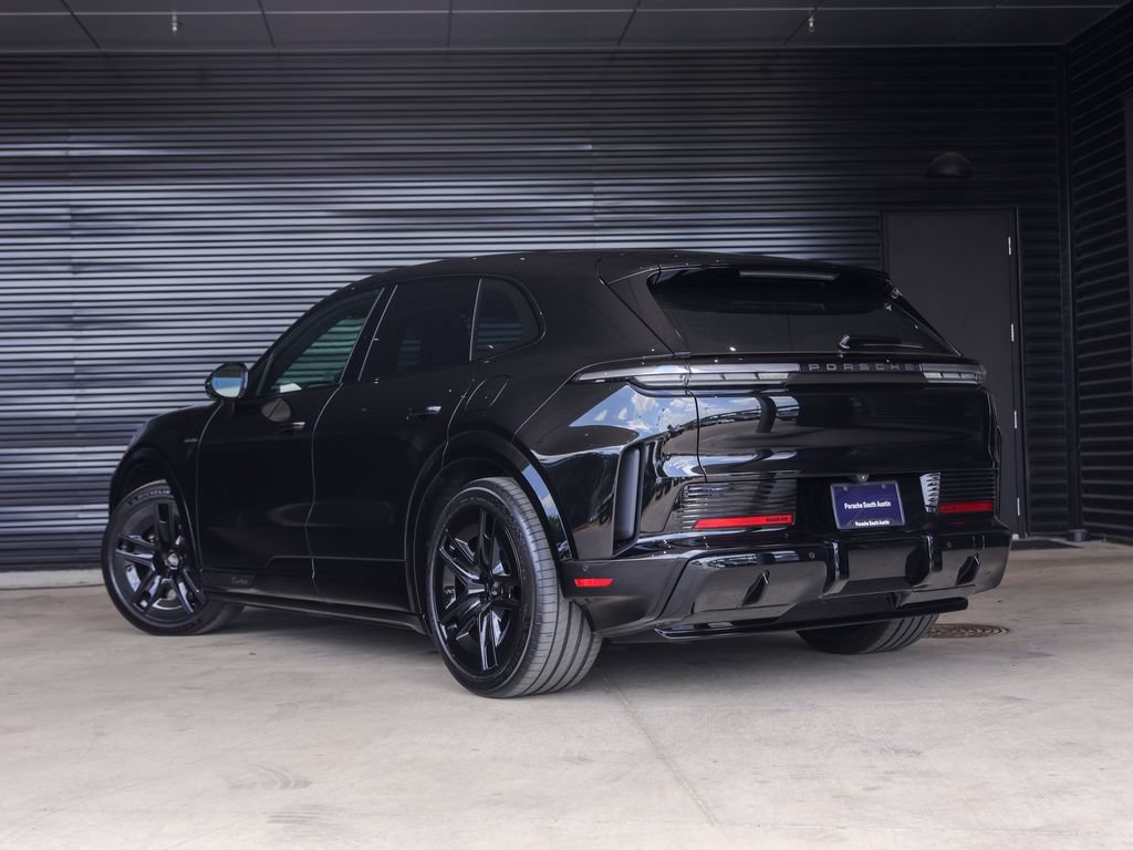 New 2026 Porsche Cayenne Turbo AWD/4WD image 3