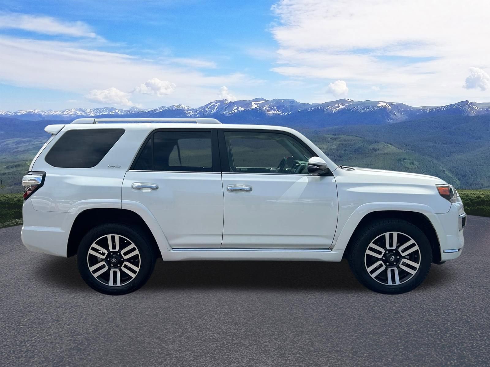 Used 2017 Toyota 4Runner Limited AWD/4WD image 7