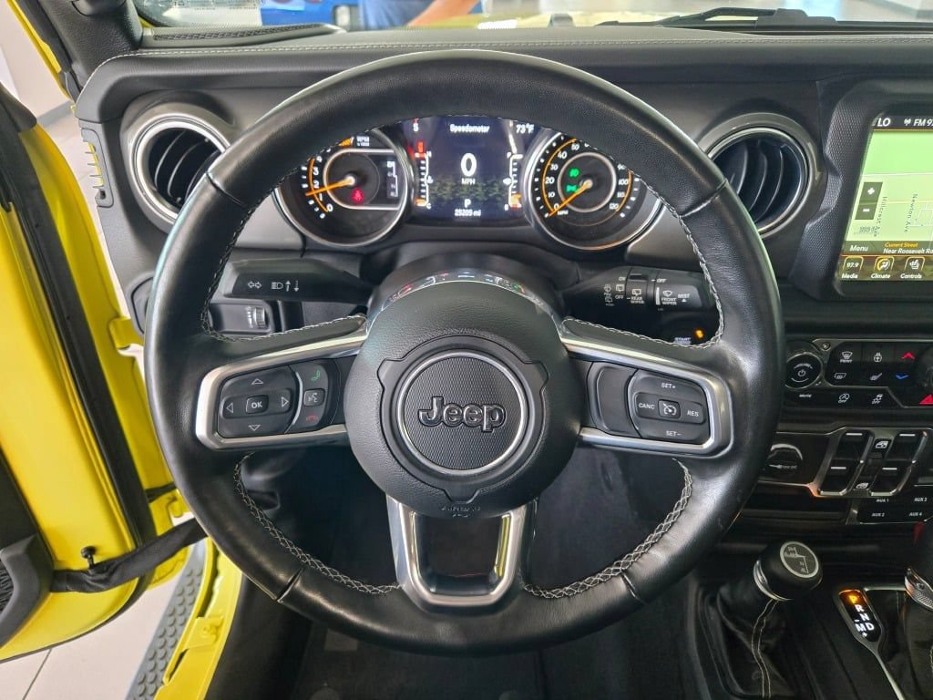 Used 2023 Jeep Wrangler Unlimited Sahara w/ Cold Weather Group AWD/4WD image 32
