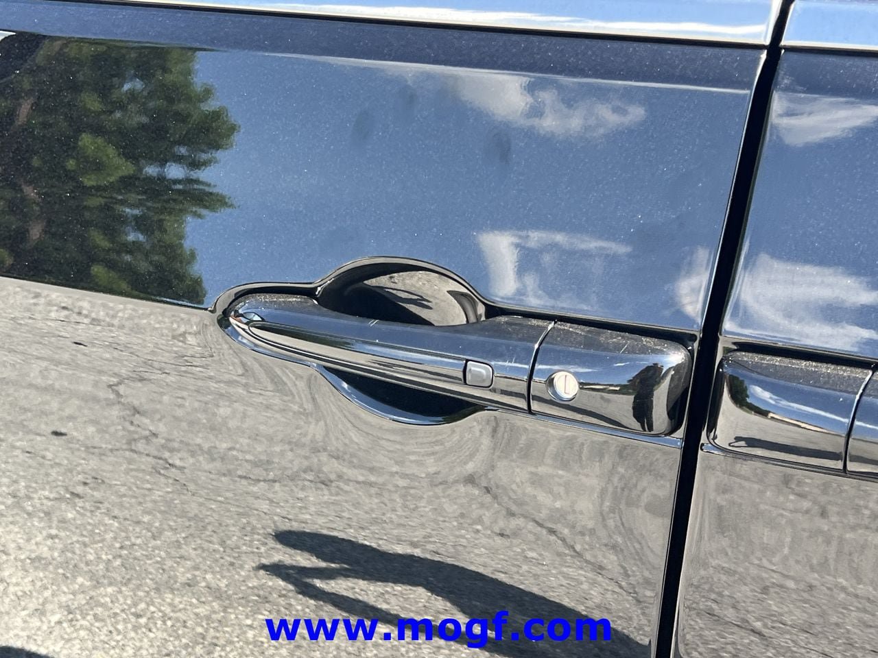 Used 2024 Chrysler Pacifica Touring-L FWD image 31