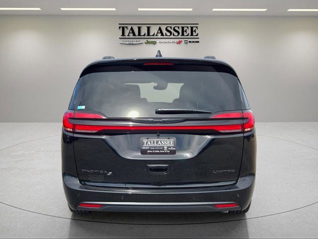 New 2026 Chrysler Pacifica Limited w/ S Appearance Package image 8