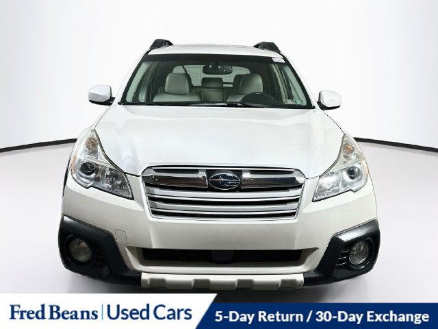 Used 2014 Subaru Outback 2.5i Limited w/ Moonroof Package AWD/4WD image 2