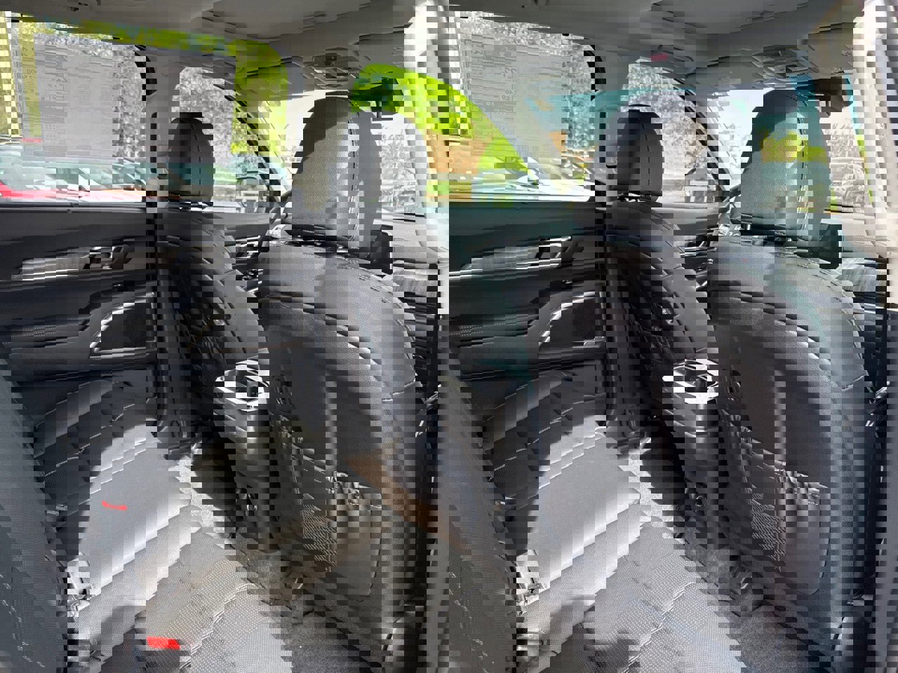 New 2025 Kia Telluride EX image 18