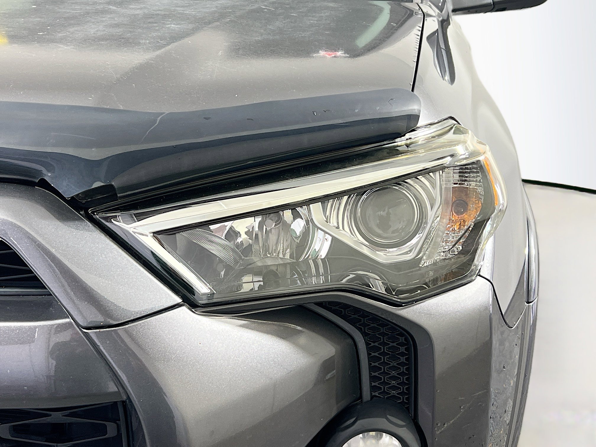 Used 2016 Toyota 4Runner SR5 Premium image 11