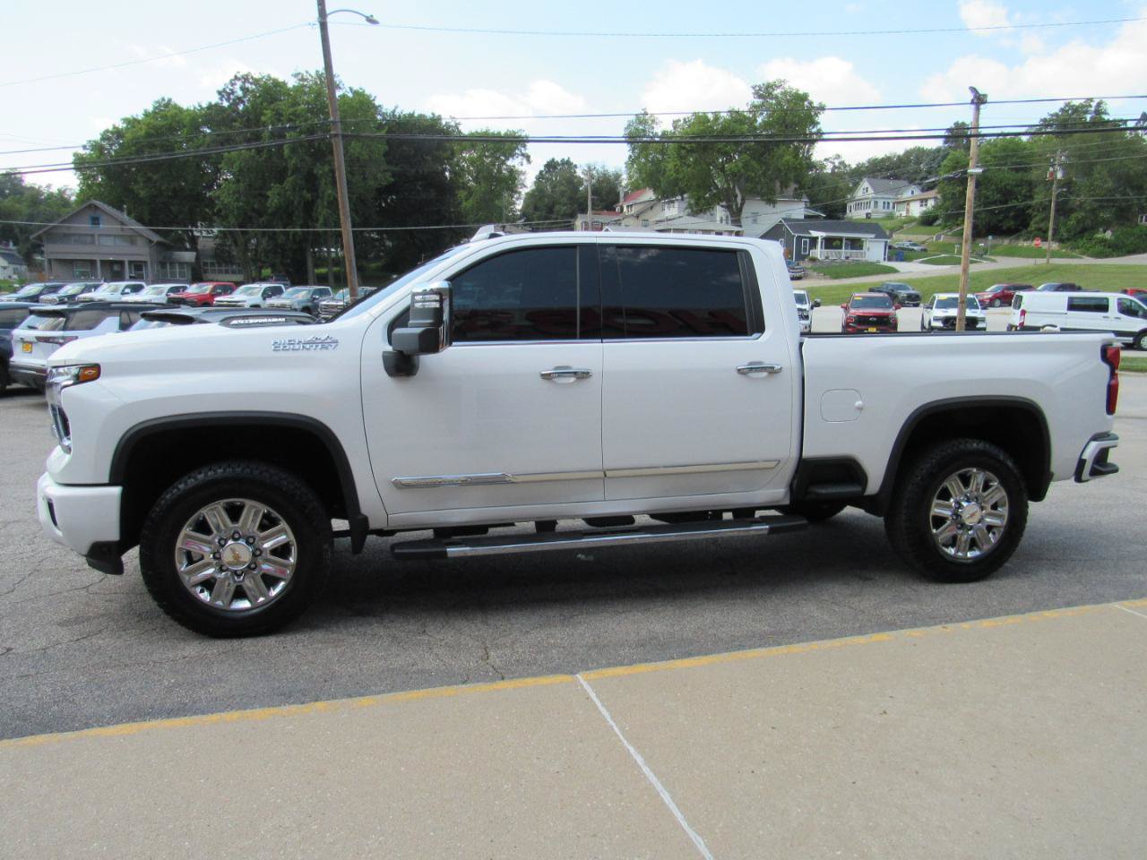 Used 2026 Chevrolet Silverado 3500 High Country w/ Technology Package AWD/4WD image 10
