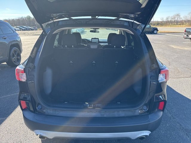 Used 2020 Ford Escape SE image 8