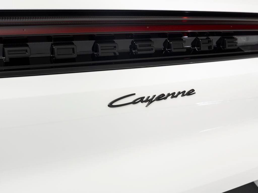 New 2026 Porsche Cayenne AWD/4WD image 45
