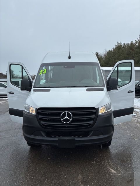 Used 2023 Mercedes-Benz Sprinter 2500 image 11