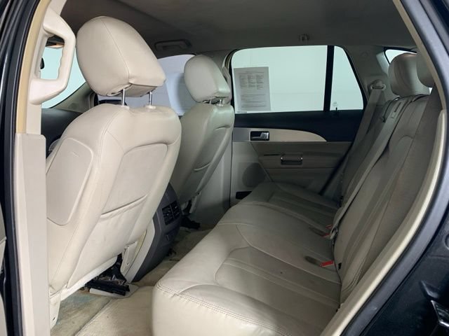Used 2013 Lincoln MKX FWD image 7
