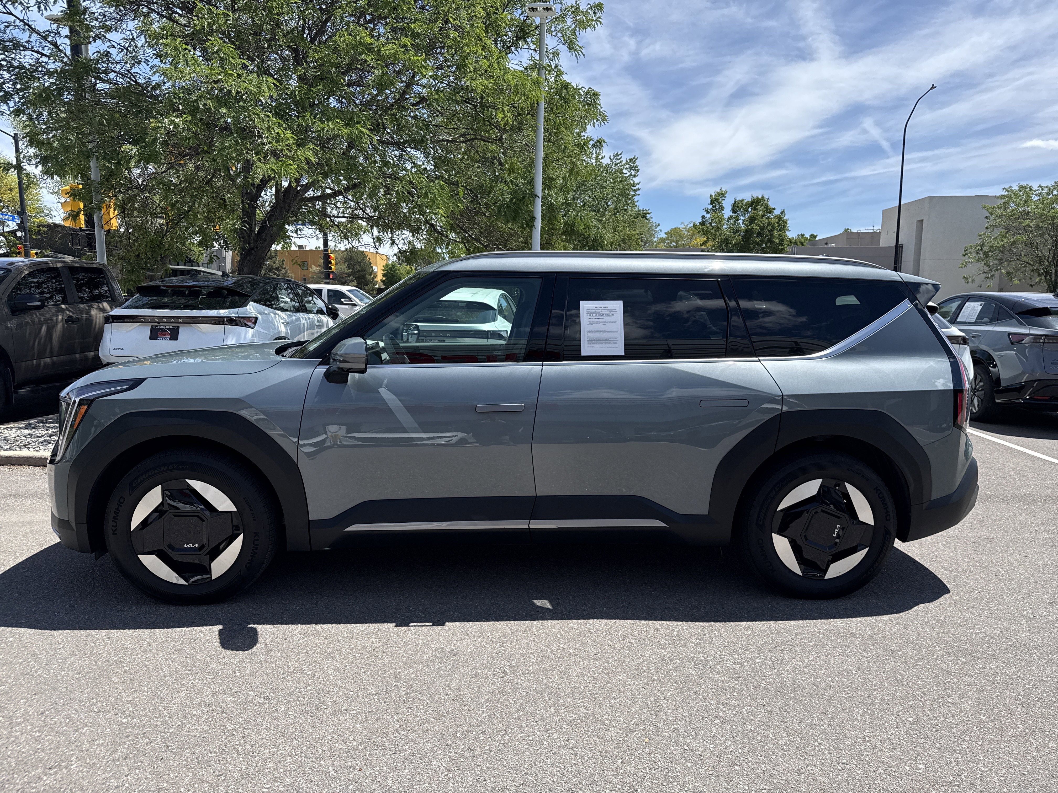 Used 2024 Kia EV9 Wind AWD/4WD image 5