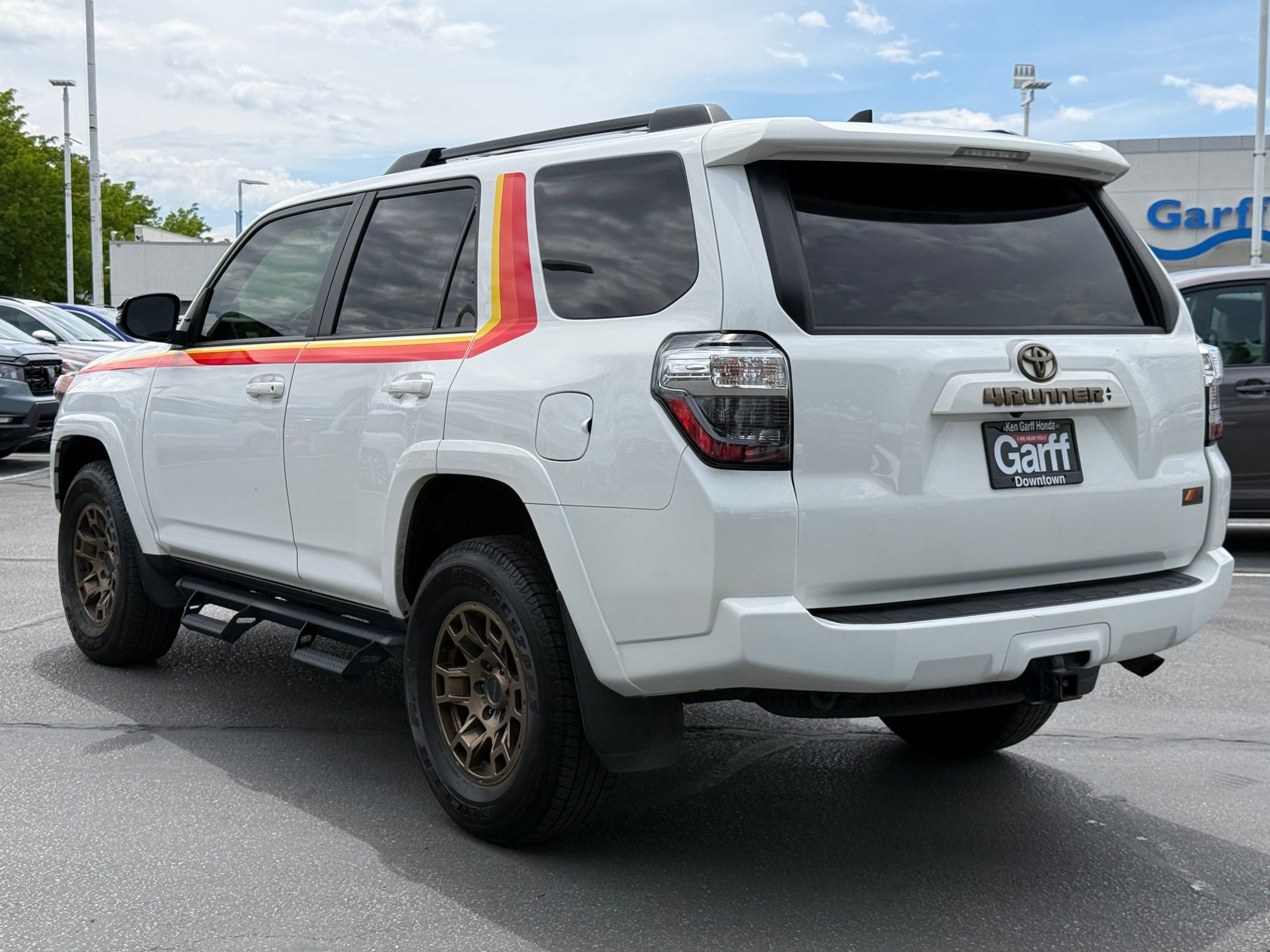 Used 2023 Toyota 4Runner 40th Anniversary SE AWD/4WD image 8