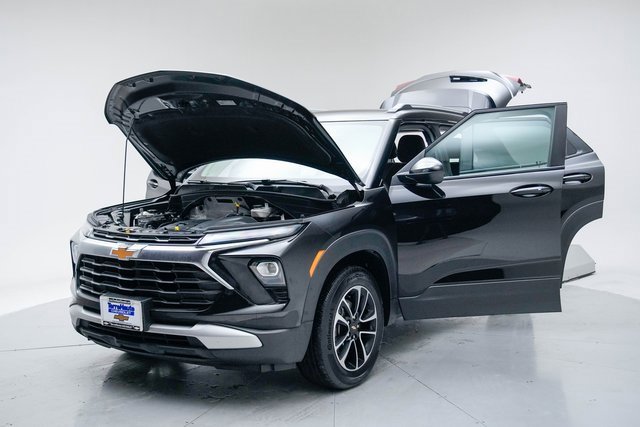 Used 2024 Chevrolet TrailBlazer LT w/ Convenience Package image 17