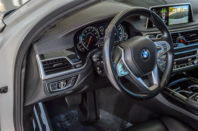 Used 2017 BMW 740i RWD image 25
