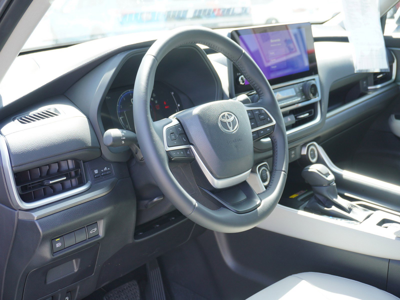 Used 2025 Toyota Grand Highlander FWD image 22
