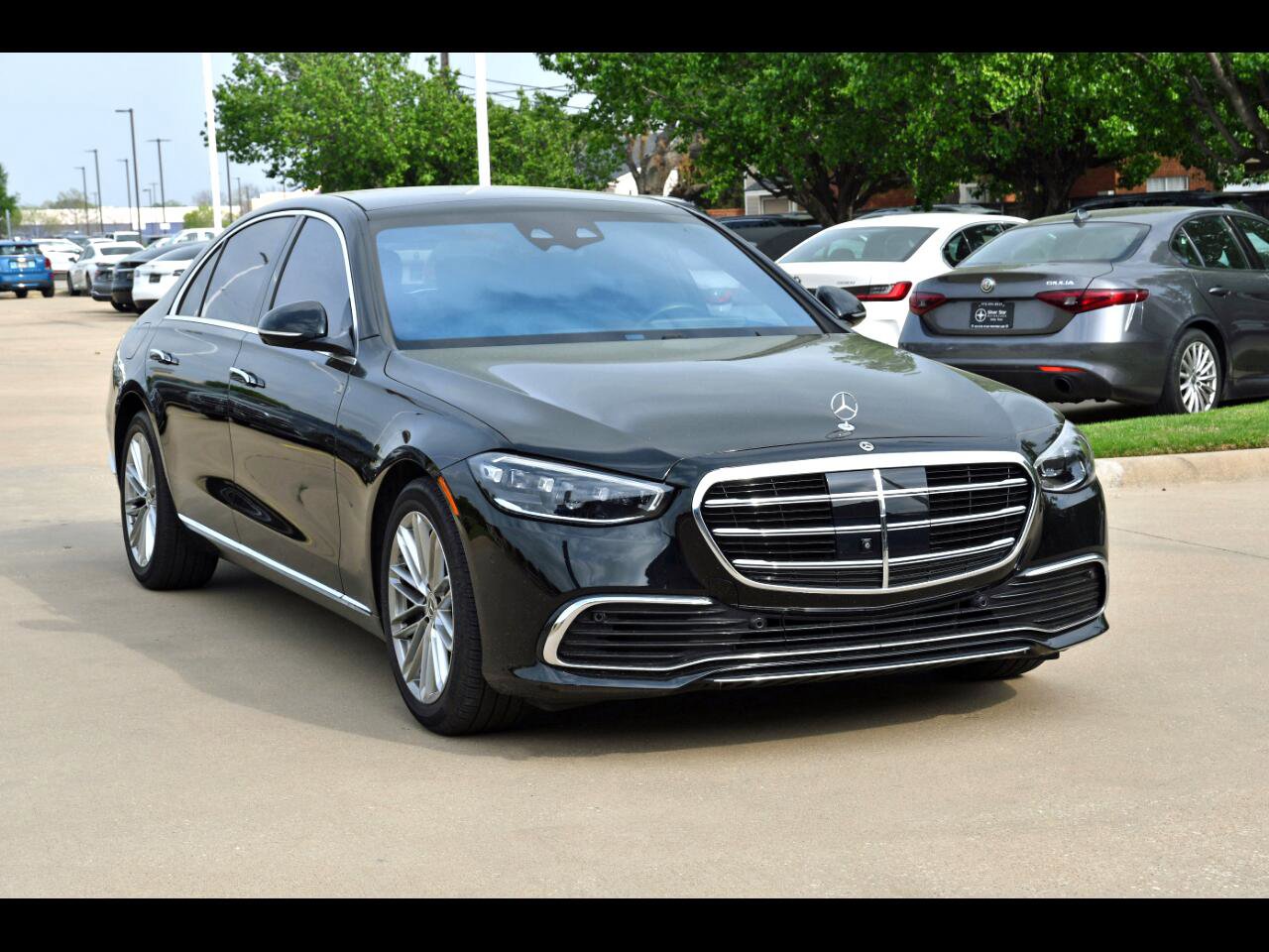 Used 2022 Mercedes-Benz S 580 4MATIC Sedan image 1