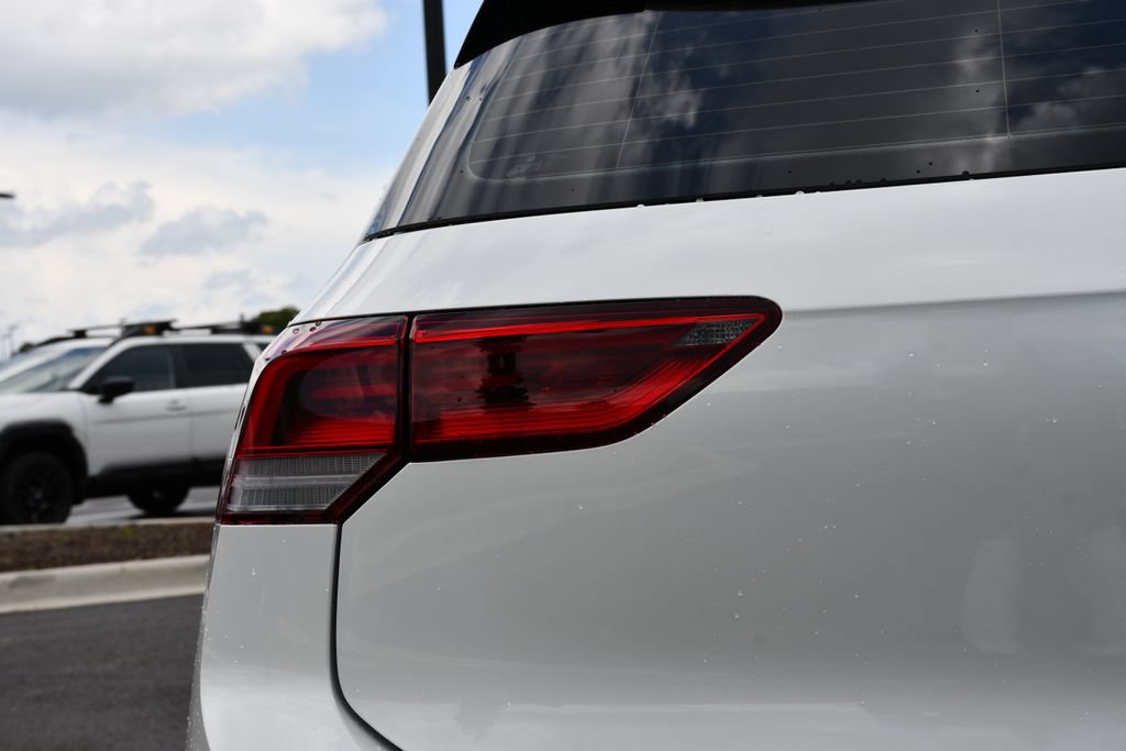 Used 2025 Volkswagen GTI SE FWD image 42