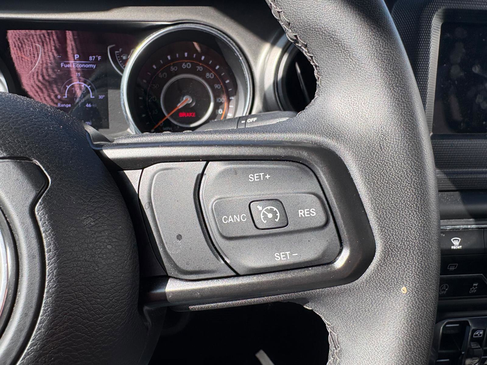 Used 2023 Jeep Wrangler Sport S image 38