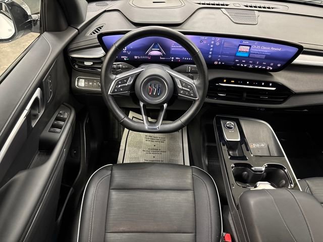 Used 2025 Buick Enclave Sport Touring image 13