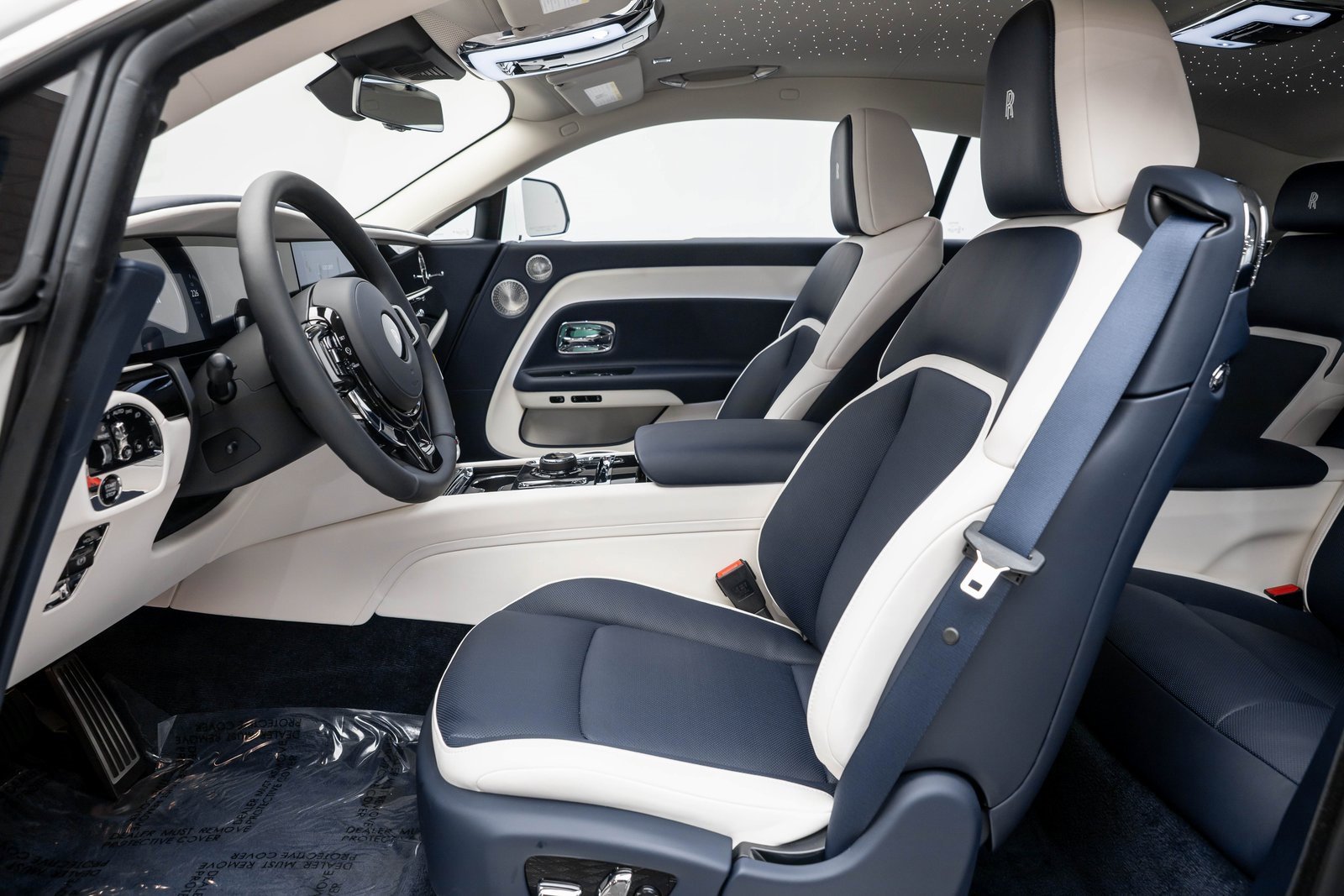 New 2026 Rolls-Royce Spectre image 50