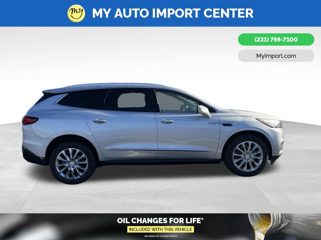 Used 2021 Buick Enclave Premium w/ Sun and Sites Package AWD/4WD image 8