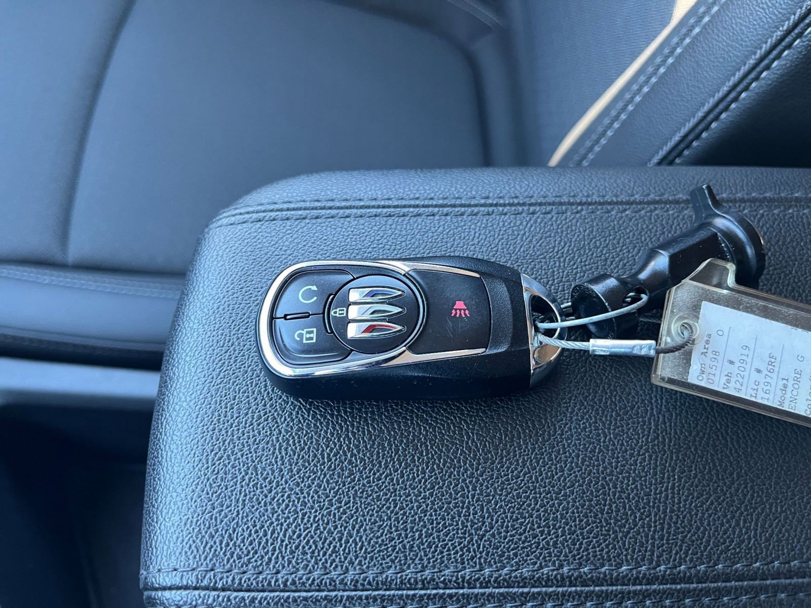 Used 2025 Buick Encore GX Preferred image 20