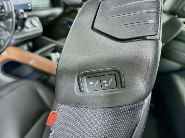 Used 2023 Land Rover Defender 90 X AWD/4WD image 23