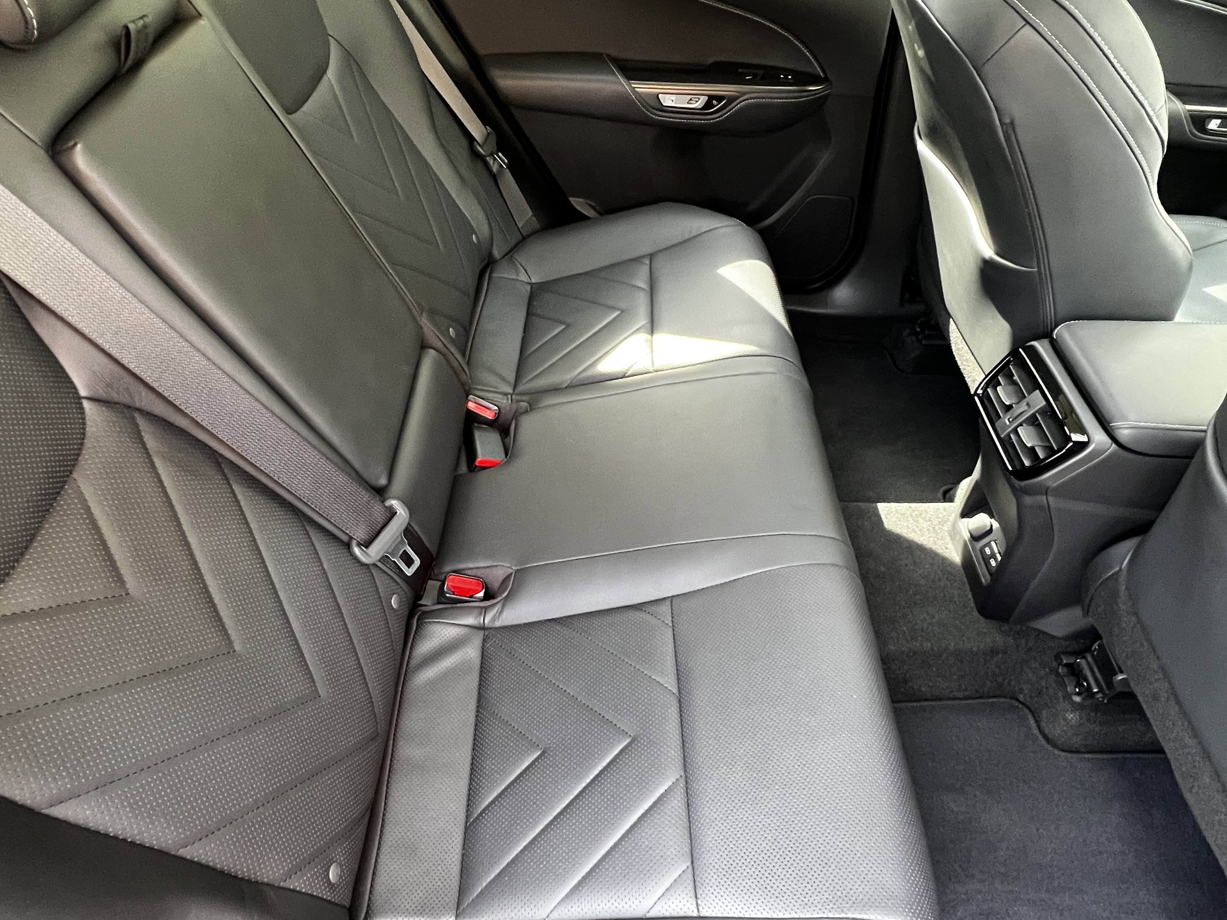 Certified 2023 Lexus NX 350h NX 350h Luxury image 38