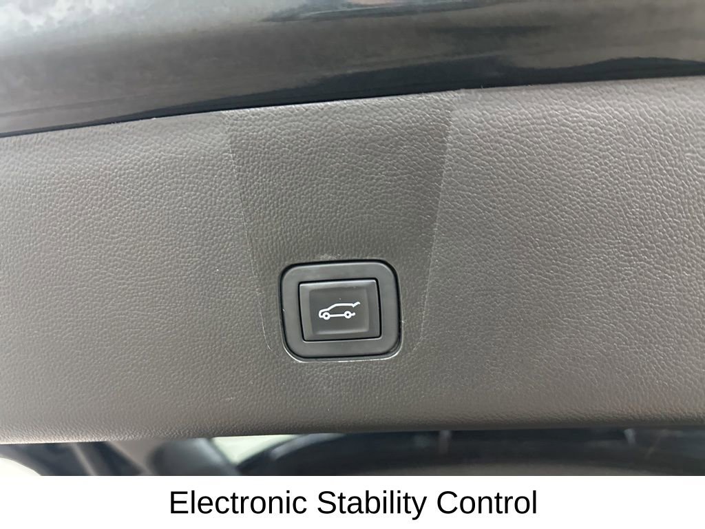 Used 2019 Chevrolet Traverse LT image 30