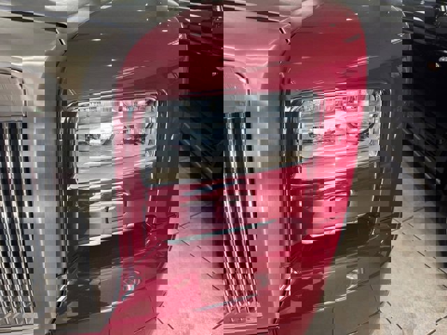 Used 2014 Rolls-Royce Phantom Drophead Coupe image 8