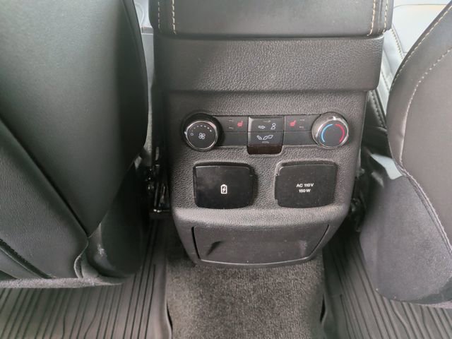 Used 2018 Ford Explorer Platinum AWD/4WD image 19
