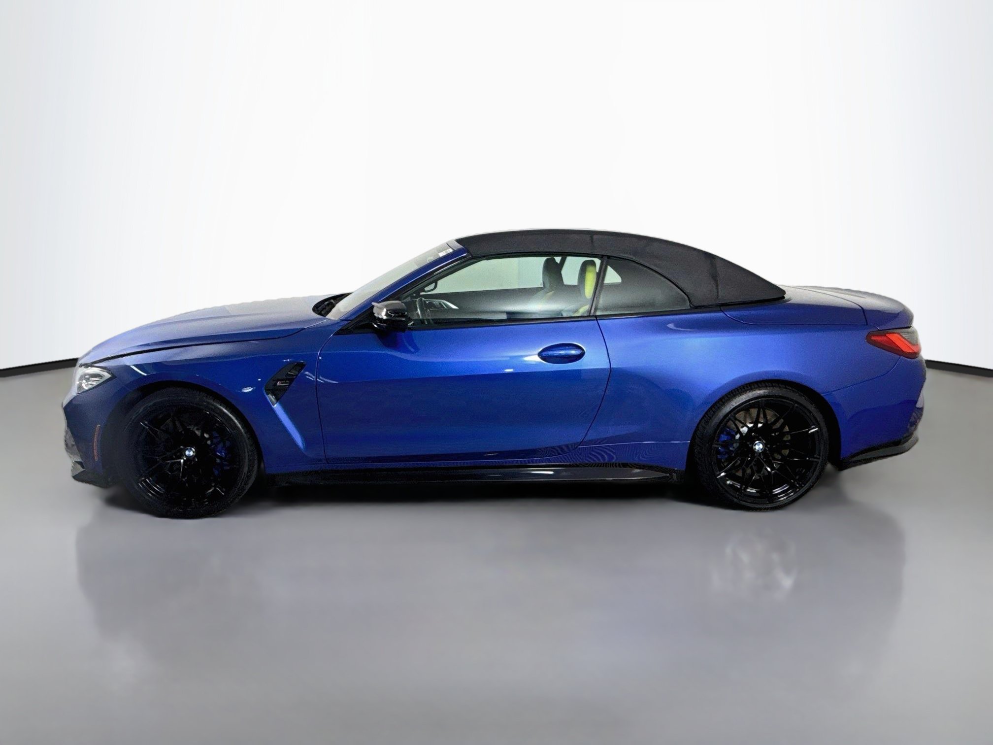 Used 2024 BMW M4 xDrive Competition AWD/4WD image 6