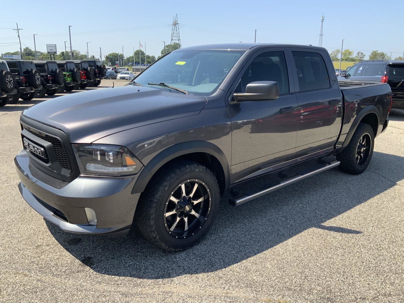 Used 2014 RAM 1500 Express AWD/4WD image 4