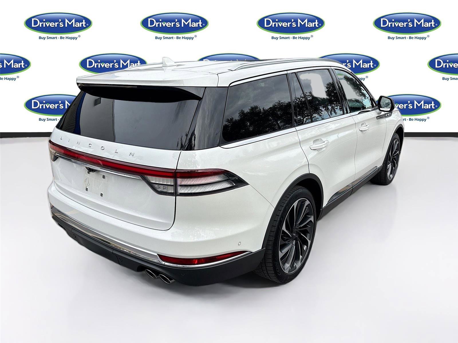 Used 2020 Lincoln Aviator Reserve w/ Equipment Group 202A image 7
