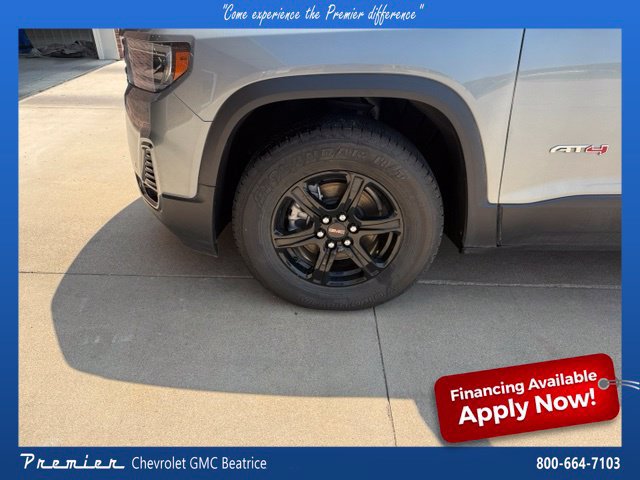 Used 2023 GMC Acadia AT4 w/ Technology Package AWD/4WD image 12