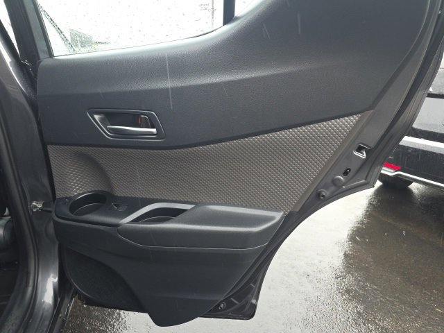 Used 2022 Toyota C-HR Limited image 22