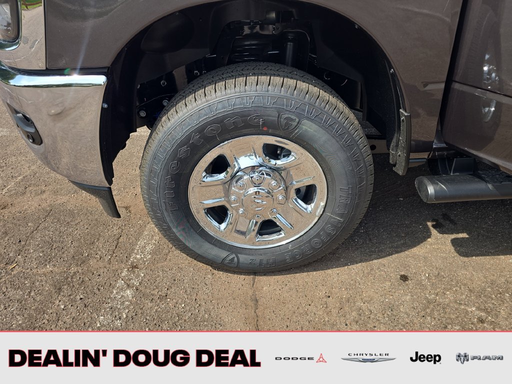 New 2026 RAM 2500 Tradesman AWD/4WD image 26