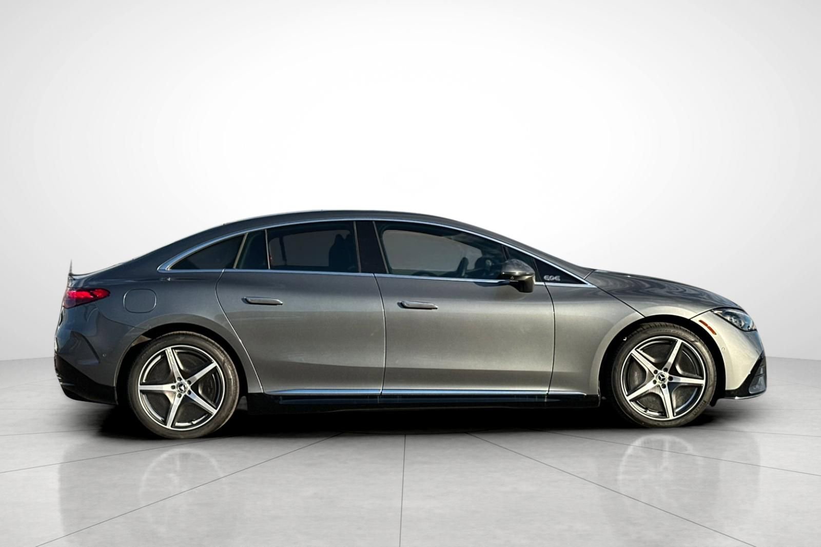 Used 2023 Mercedes-Benz EQE 350+ 4MATIC Sedan image 24