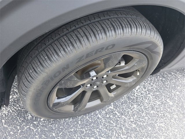 Used 2023 Ford Explorer ST-Line w/ Class IV Trailer Tow Package image 10