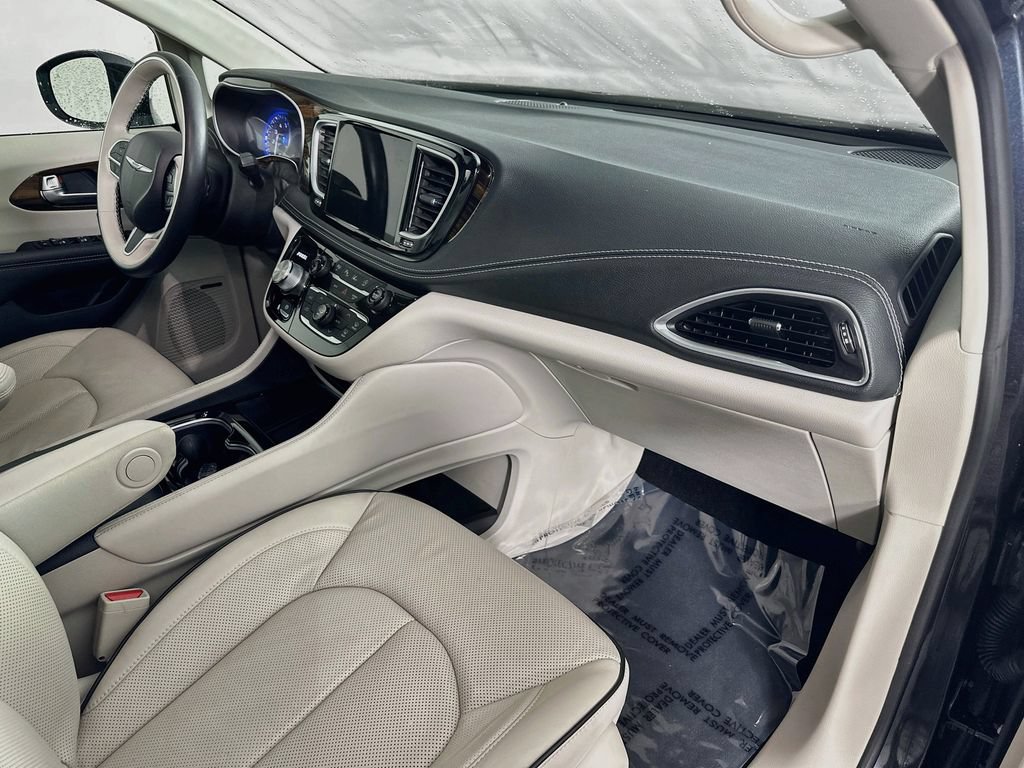Certified 2021 Chrysler Pacifica Limited w/ Premium & Safety Sphere Group AWD/4WD image 42