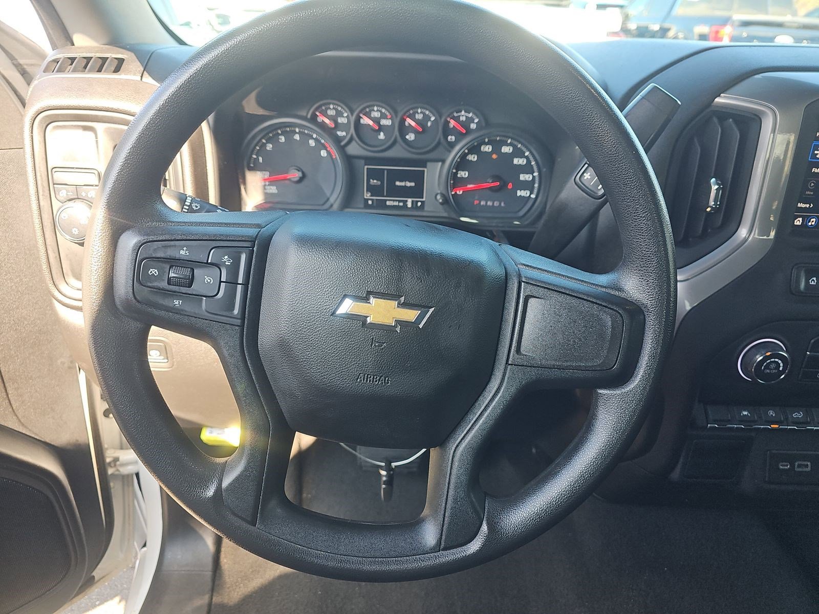 Used 2022 Chevrolet Silverado 1500 Custom image 15