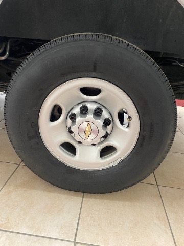 Used 2022 Chevrolet Express 3500 LS RWD image 24