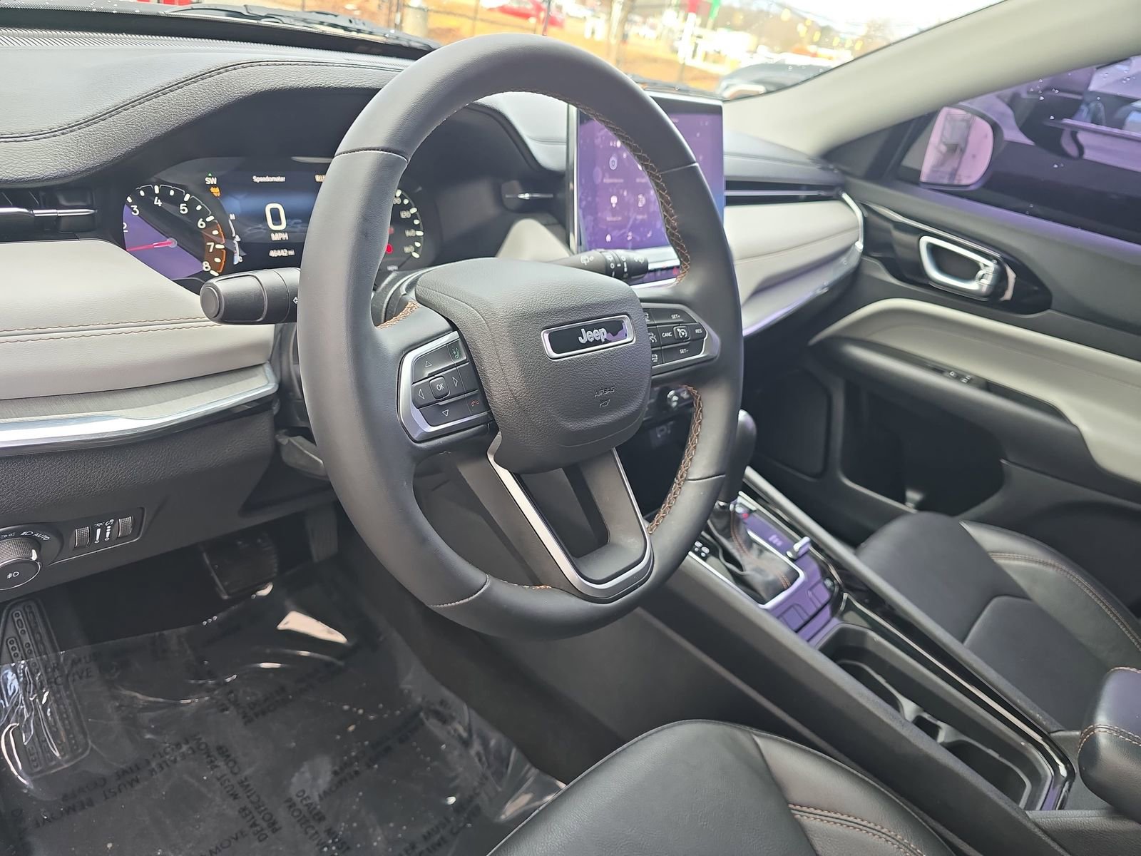 Used 2022 Jeep Compass Limited image 21