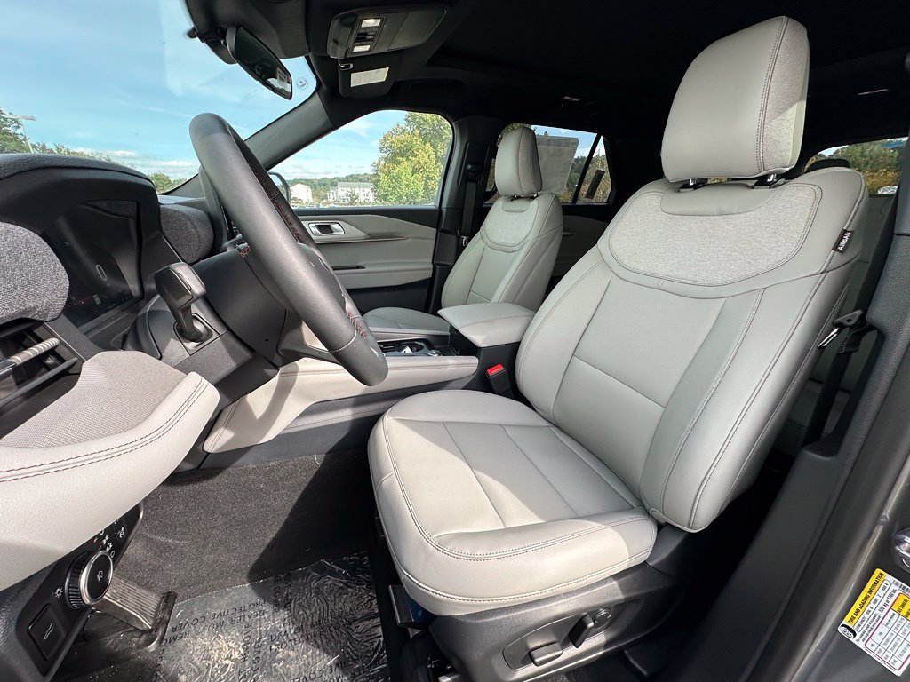 New 2027 Ford Explorer Active w/ Active Comfort Package AWD/4WD image 17