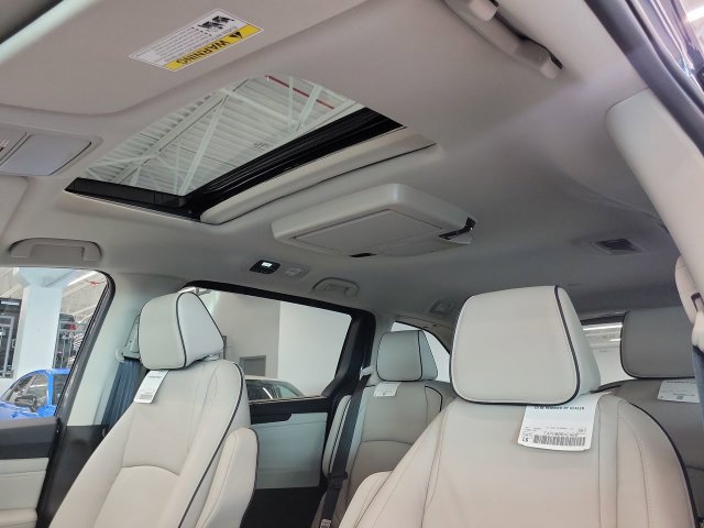 New 2027 Honda Odyssey Touring image 17