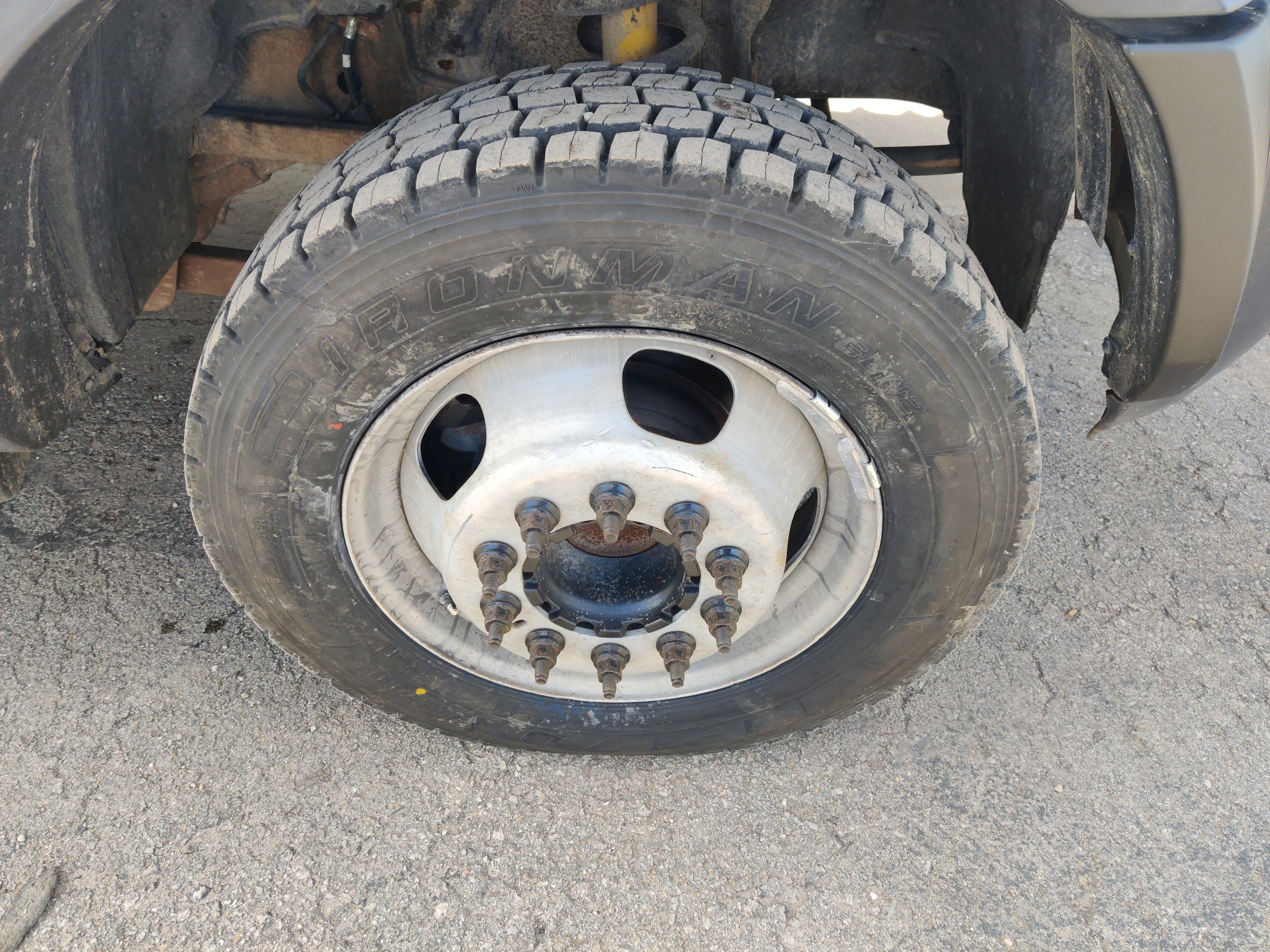 Used 2011 RAM 5500 ST image 3