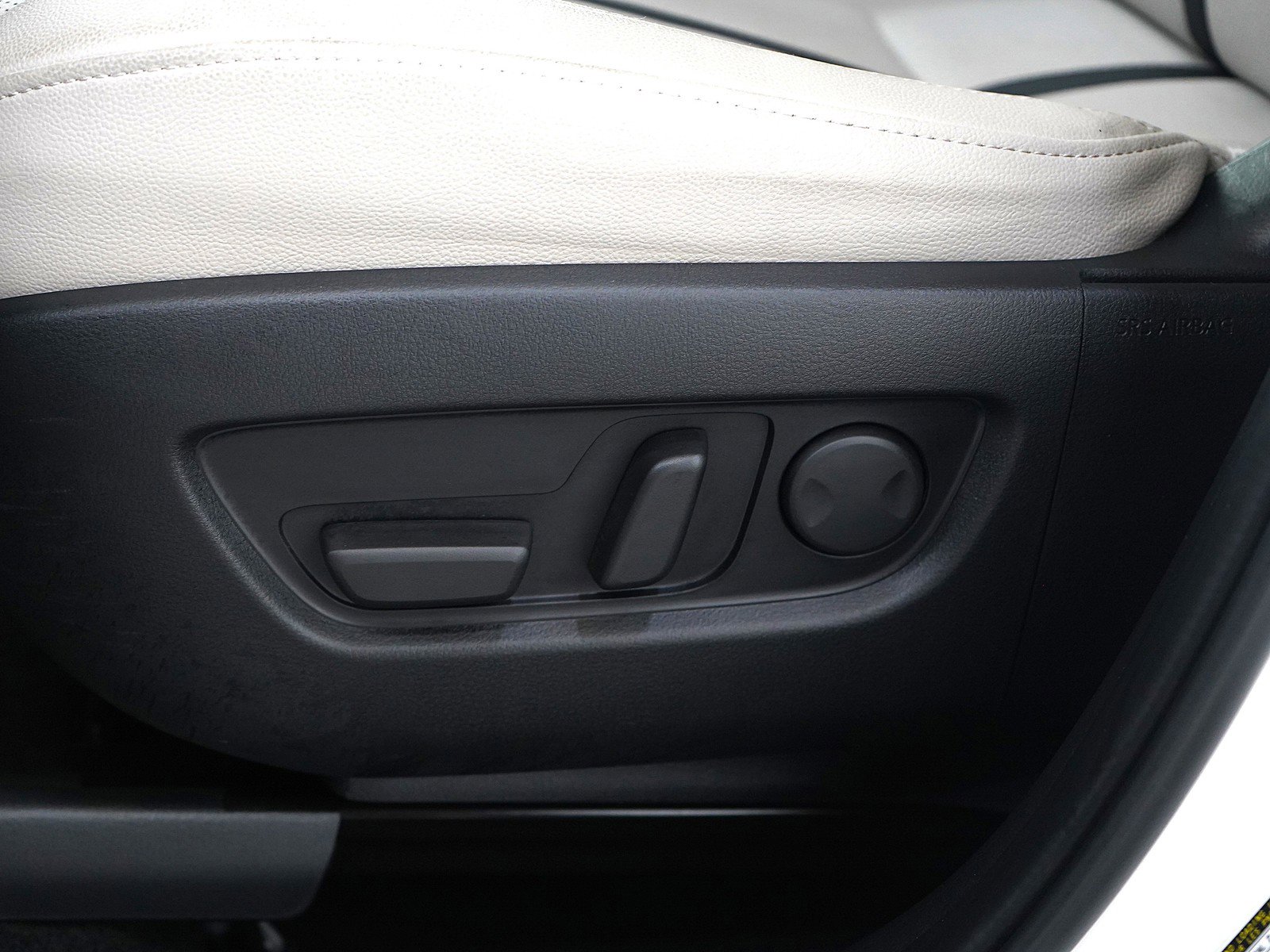 Certified 2024 MAZDA CX-90 3.3 Turbo w/ Preferred Plus image 31